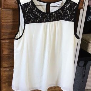 Sleeveless blouse